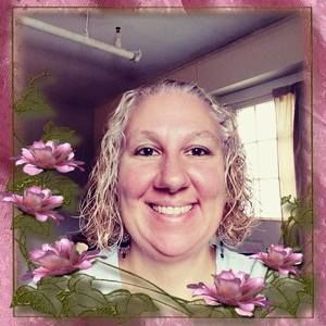 Meet your Posher, Angela